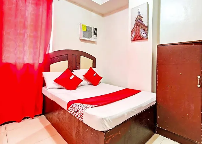 Hotel Oyo 894 Cosmo P Campa