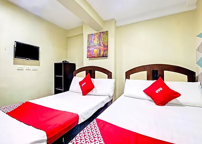 Hotel Oyo 894 Cosmo P Campa Manille